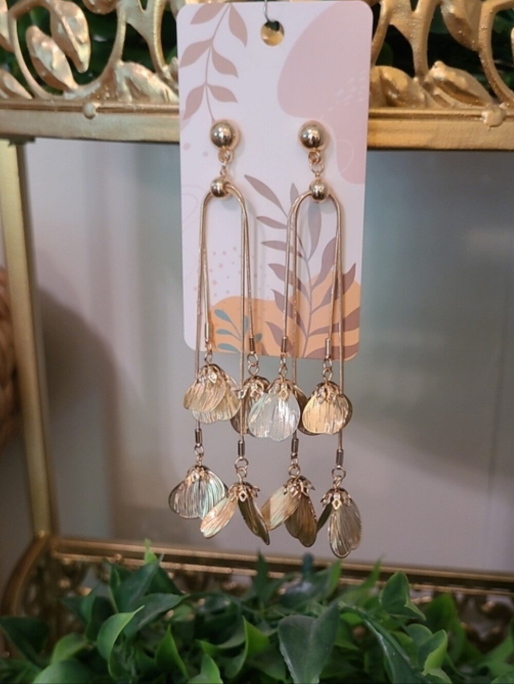NWT Gold Floral Dangle Earrings